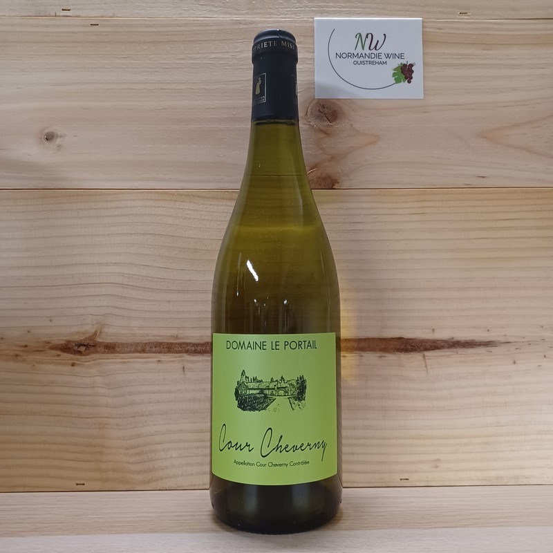 COUR CHEVERNY - DOMAINE LE PORTAIL